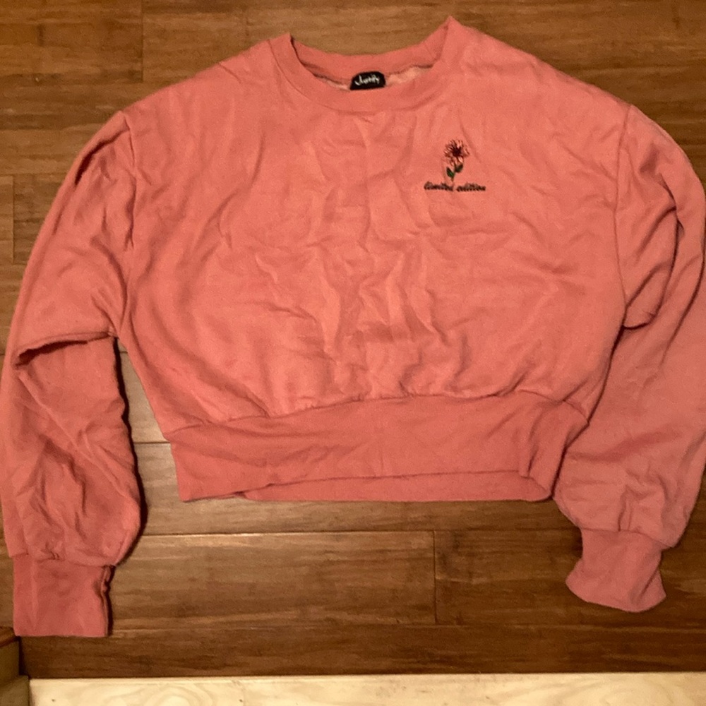 Pink cropped crewneck